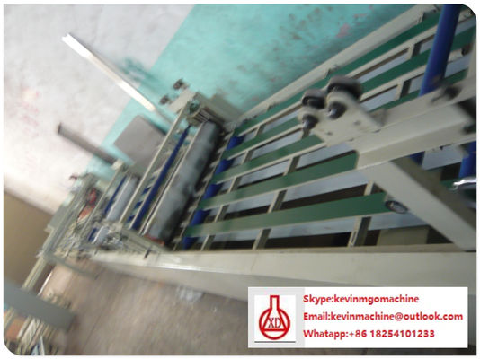 আঠালো ছড়িয়ে ওভারলেয়িং শুকানোর প্রক্রিয়া সহ স্বয়ংক্রিয় ভ্যাকুয়াম গঠনের মেশিন