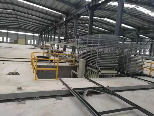 ১০০০ শীট ক্ষমতা সম্পন্ন বোর্ড এমজিও বোর্ড মেশিন স্বয়ংক্রিয় আঠা ছড়ানোর বৈশিষ্ট্য সহ