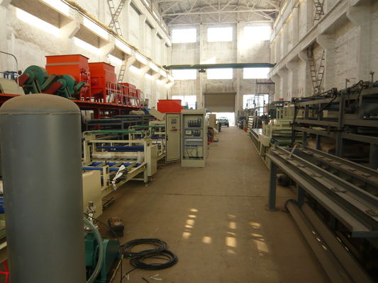 স্টিলের কাঠামো সহ সম্পূর্ণ স্বয়ংক্রিয় ইপিএস স্যান্ডউইচ প্যানেল উৎপাদন লাইন