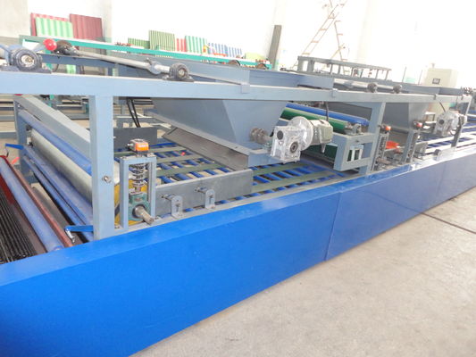 সম্পূর্ণ স্বয়ংক্রিয় মিশ্রণ ব্যবস্থা সহ বিল্ডিংয়ের দেয়াল তৈরির উপাদানগুলির জন্য ওয়াল প্যানেল তৈরির মেশিন