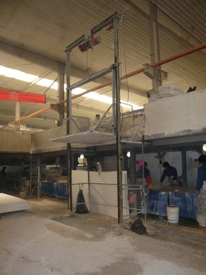 বাহ্যিক প্যাকেজিং উপাদান / স্টেশনারি বোর্ডের জন্য ভ্যাকুয়াম পিভিসি প্লাস্টিক গঠনের মেশিন