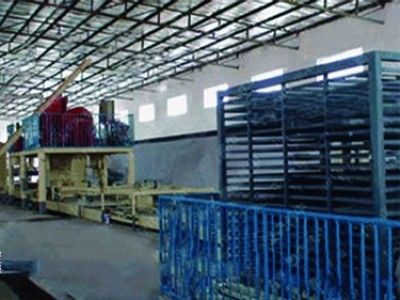 ১০০০ শীট উৎপাদন ক্ষমতা সম্পন্ন বিল্ডিং মোল্ডিং ওয়াল প্যানেল তৈরির মেশিন