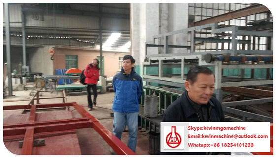 বৃহৎ ক্ষমতা সম্পন্ন স্বয়ংক্রিয় বিল্ডিং মোল্ডিং পলিউরথেন স্যান্ডউইচ প্যানেল মেশিন