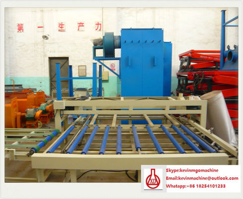 স্বয়ংক্রিয় ইপিএস স্যান্ডউইচ প্যানেল এমজিও বোর্ড সিমেন্ট / এমজিও / কাঠের ঘের পাউডার জন্য উত্পাদন লাইন