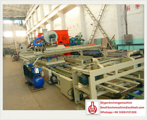 স্বয়ংক্রিয় ইপিএস স্যান্ডউইচ প্যানেল এমজিও বোর্ড সিমেন্ট / এমজিও / কাঠের ঘের পাউডার জন্য উত্পাদন লাইন