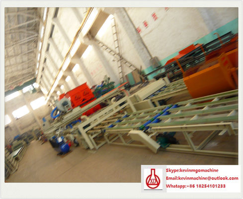 স্বয়ংক্রিয় ইপিএস স্যান্ডউইচ প্যানেল এমজিও বোর্ড সিমেন্ট / এমজিও / কাঠের ঘের পাউডার জন্য উত্পাদন লাইন