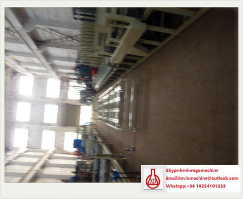 Sandwich Board Construction Material Making Machinery with Roller Extruding Craft