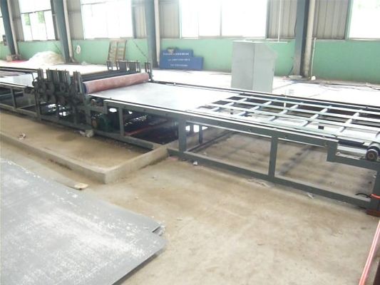 উচ্চ শক্তি সম্পন্ন ছাদের টালি তৈরির মেশিন, ৩ মিমি - ৬ মিমি পুরুত্ব এবং ৬ মিটার পর্যন্ত দৈর্ঘ্য