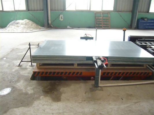 উচ্চ শক্তি সম্পন্ন ছাদের টালি তৈরির মেশিন, ৩ মিমি - ৬ মিমি পুরুত্ব এবং ৬ মিটার পর্যন্ত দৈর্ঘ্য