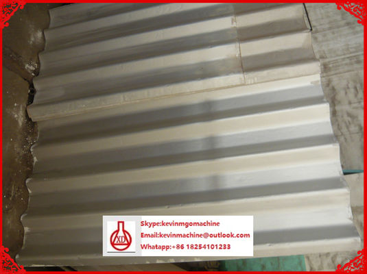 রঙিন ইস্পাত ছাদ টাইল তৈরির মেশিন, পেশাদার হাইড্রোলিক টাইল প্রেস মেশিন