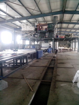 ম্যাগনেসিয়াম অক্সাইড উৎপাদন পলিউরেথেন স্যান্ডউইচ প্যানেল মেশিন / বোর্ড তৈরির মেশিন