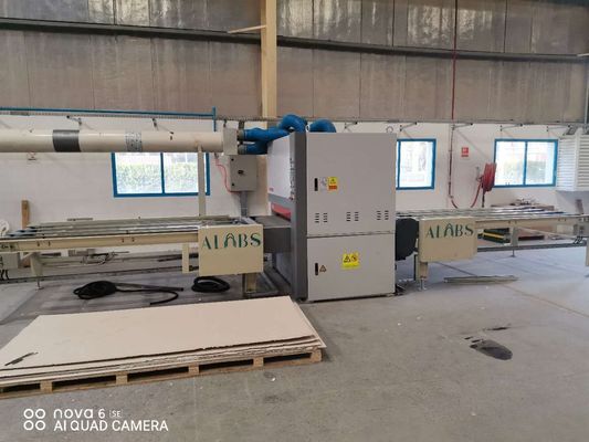 জিপসাম বোর্ড আঠা ছড়ানো বোর্ড এবং এমজিও বোর্ড ল্যামিনেশন মেশিন